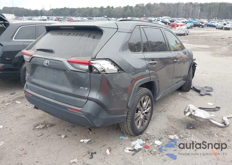 2019 Toyota Rav4 Xle Premium z USA, uszkodzony, nr VIN JTMC1RFV4KJ014580